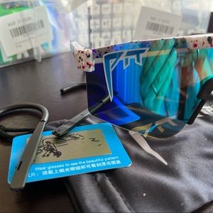 Polarized sunglasses